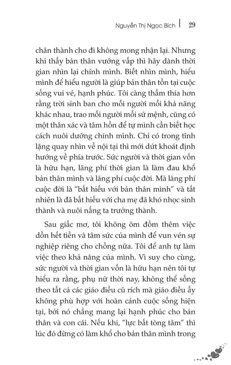 Lắng nghe cung bậc trái tim (130x205mm) Tản văn 15052019-029